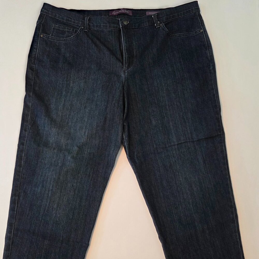 Gloria Vanderbilt "Amanda" Classic Fit Dark Denim Straight Leg Jeans – 22W Short